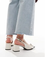slingback in white